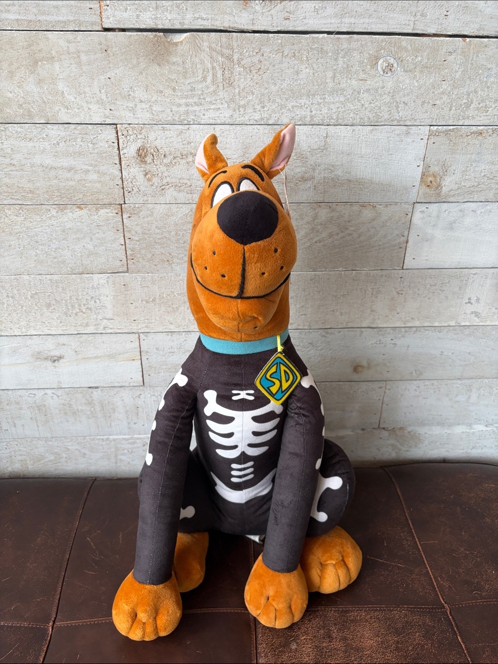 Rare Gemmy Scooby-Doo 24” Skeleton Halloween Door Greeter Plush w/ Tag